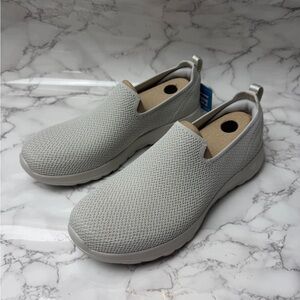 Women’s Skechers Go Walk Joy- Jocelin Taupe Slip-On Loafers US Size 9,5